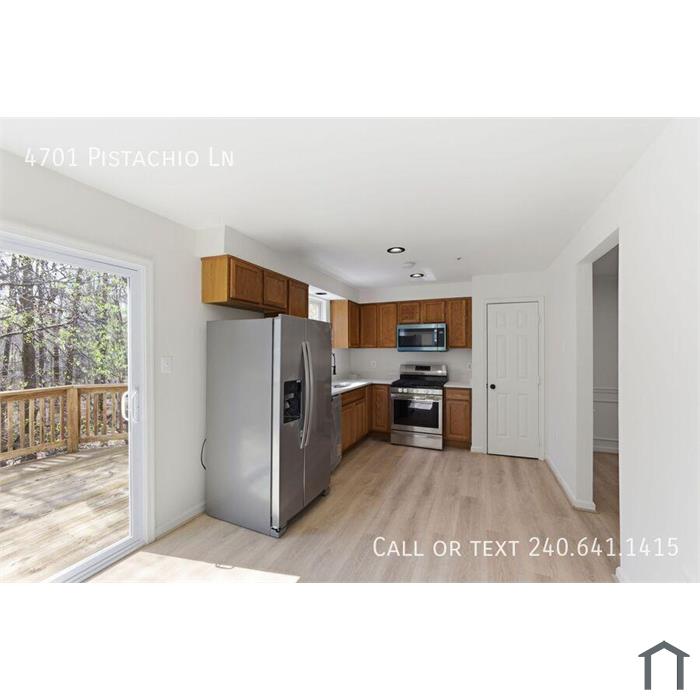 Newly Renovated 3 BR/2 Full BA & 2 Half BA Townhome in Capitol Heights!