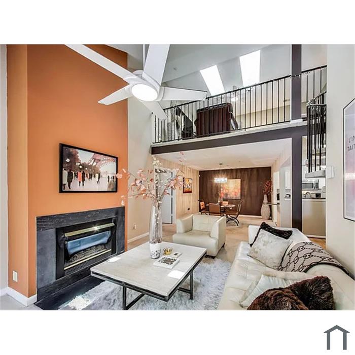 10021 Vanderbilt Cir