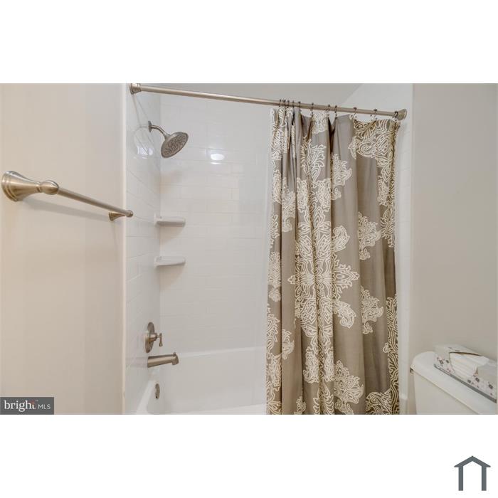 5818 Inman Park Cir