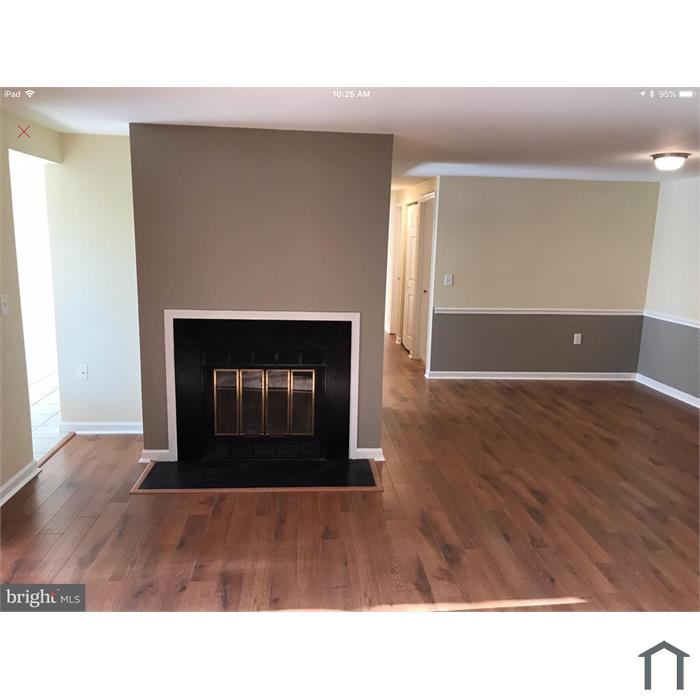 18120 Chalet Dr