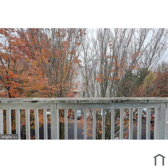 18005 Royal Bonnet Cir