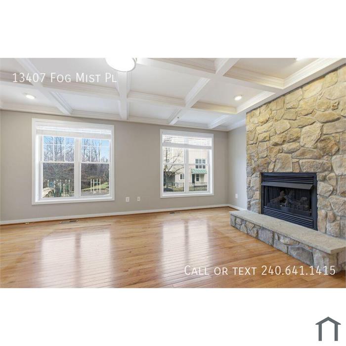 Lovely 3 BR/3 5 BA Townhome in Silver Spring