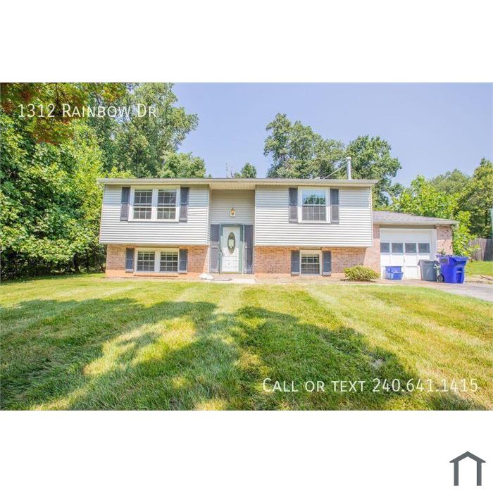 Charming 4 BR/2 BA Single-Family Home in Silver Spring!