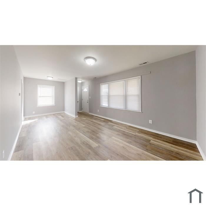 33 Mitchell Ave