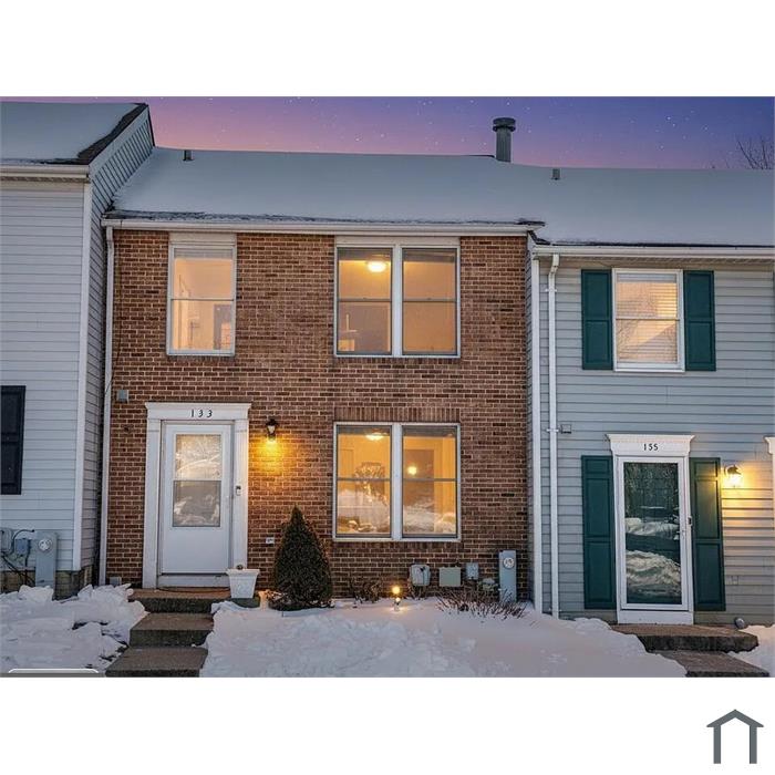 133 Spruce Woods Ct
