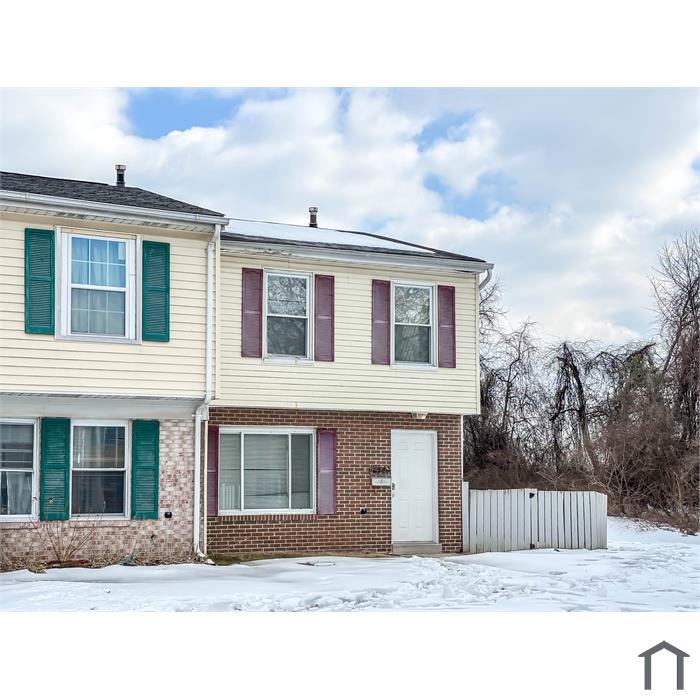1521 Charlestown Dr