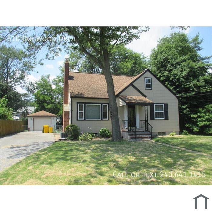Massive 4 BR/2 5 BA Single-Family Home in Glen Burnie