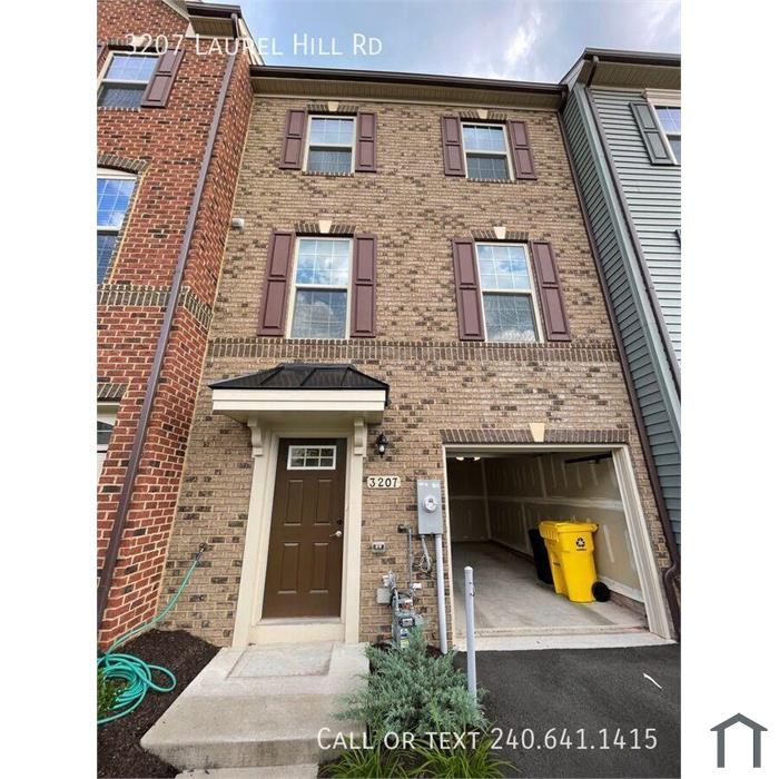 Newly Constructed 4 BR/3.5 BA Townhome in Hanover!