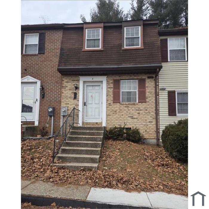 8 Ritters Ridge Ct