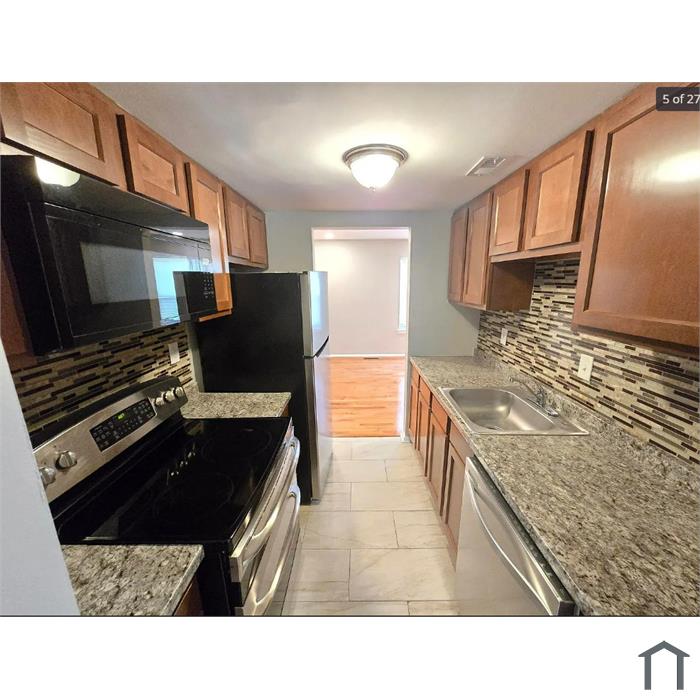 1862 Hawk Ct