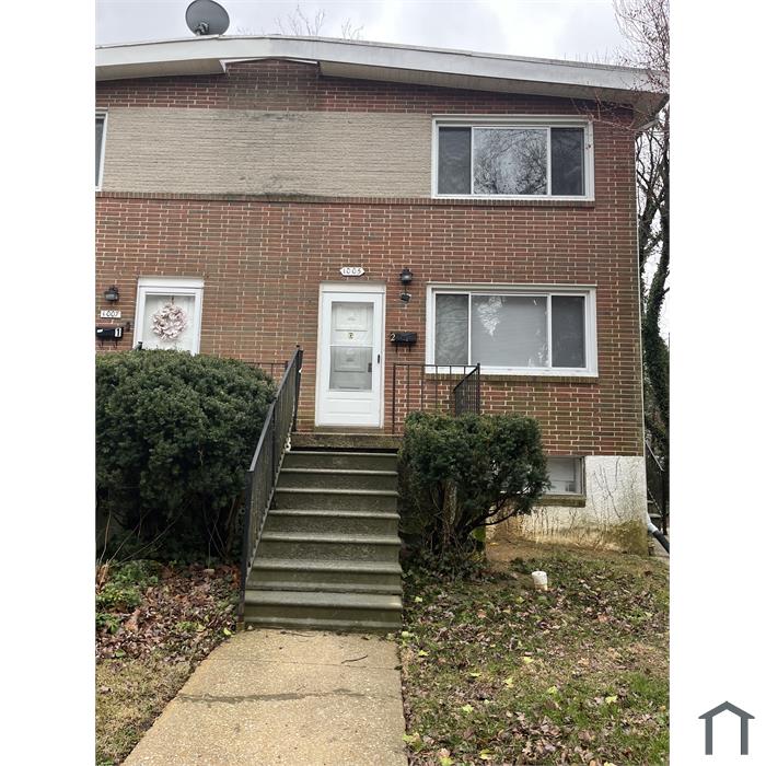 1005 Cedarcroft Rd