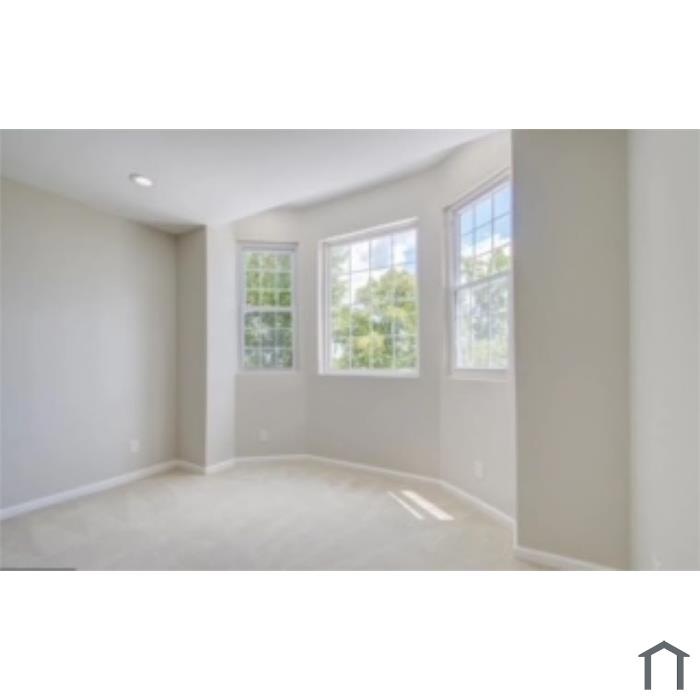 4658 Kernwood Ave