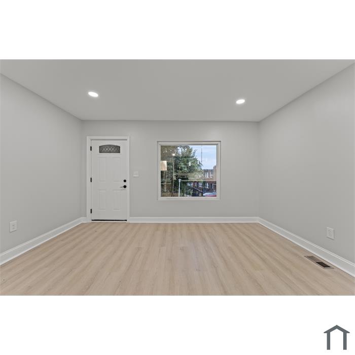 4002 Derby Manor Dr