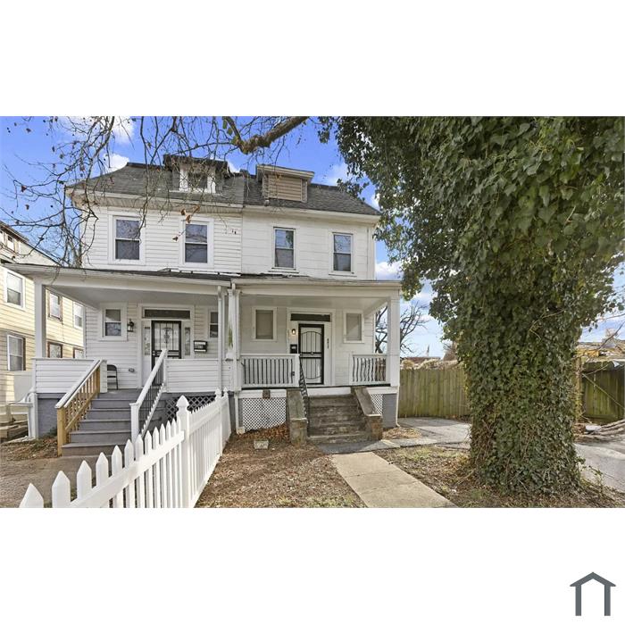 4017 Hayward Ave