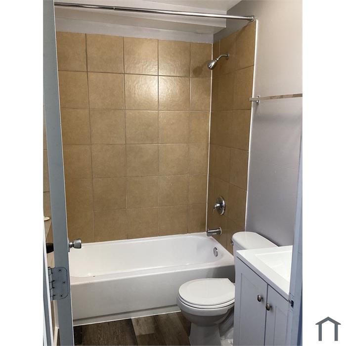 1 Bedroom Apartment 2606 Talbot Rd in Baltimore, MD