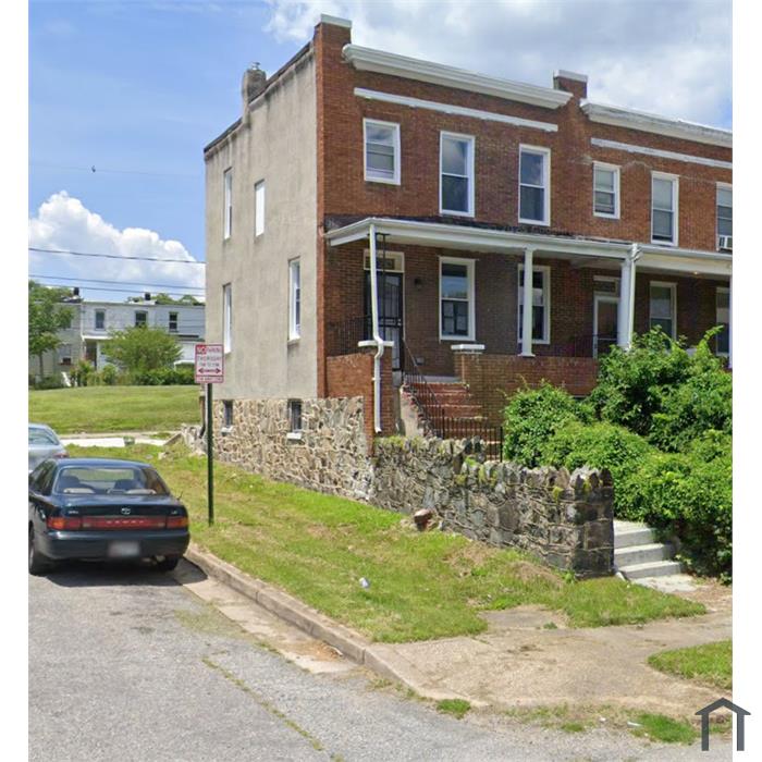 1520 N Pulaski St