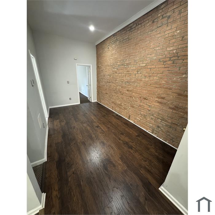 604 N Fulton Ave