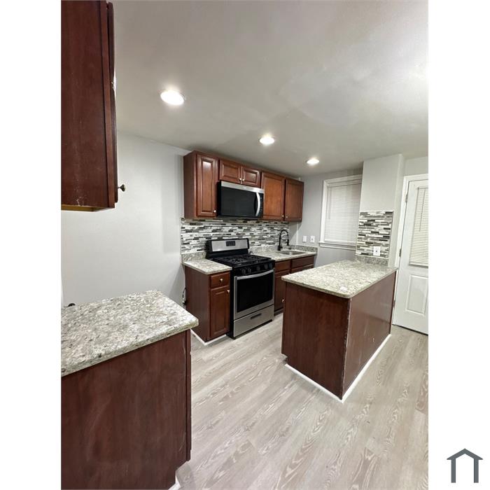 805 Montpelier St