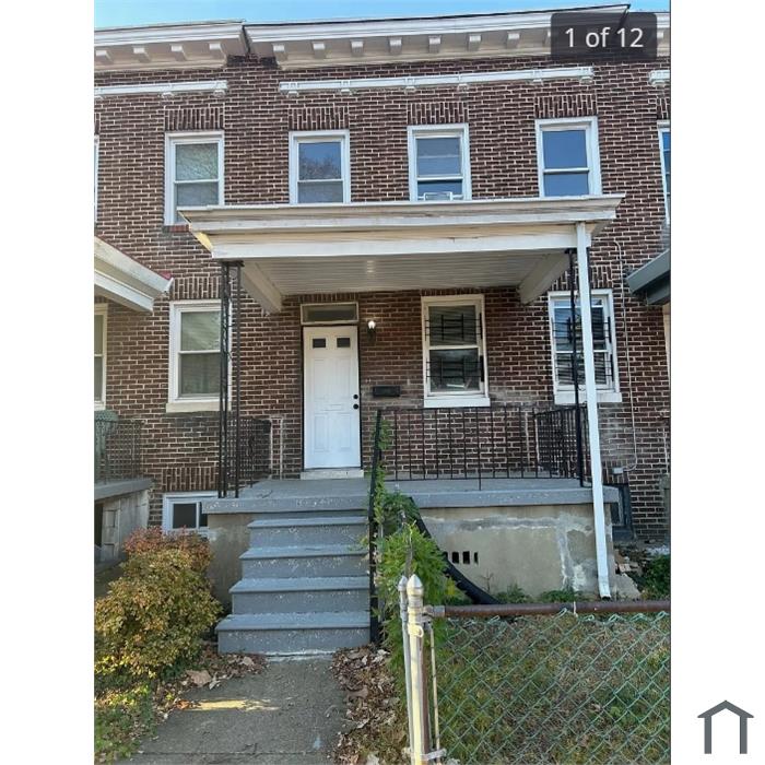 2326 Aiken St