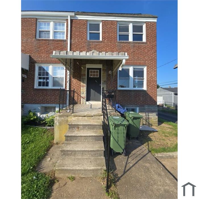 335 Arden Rd W