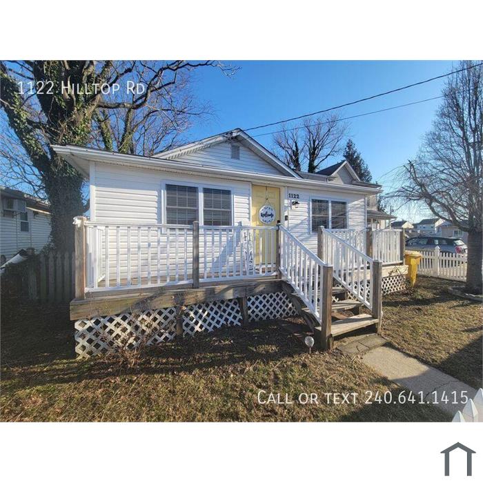 Charming 3 BR/2 BA Single-Family Home in Orchard Beach!