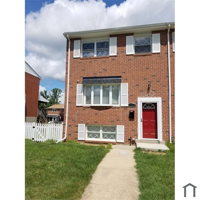 1013 Stormont Cir