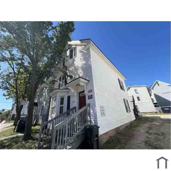 131 Bartlett St