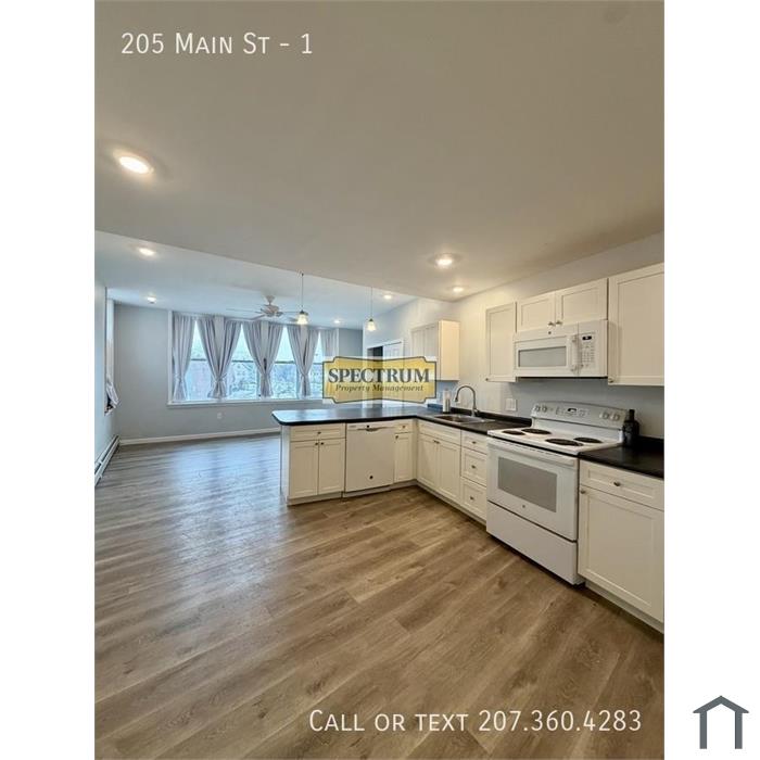 205 Main St