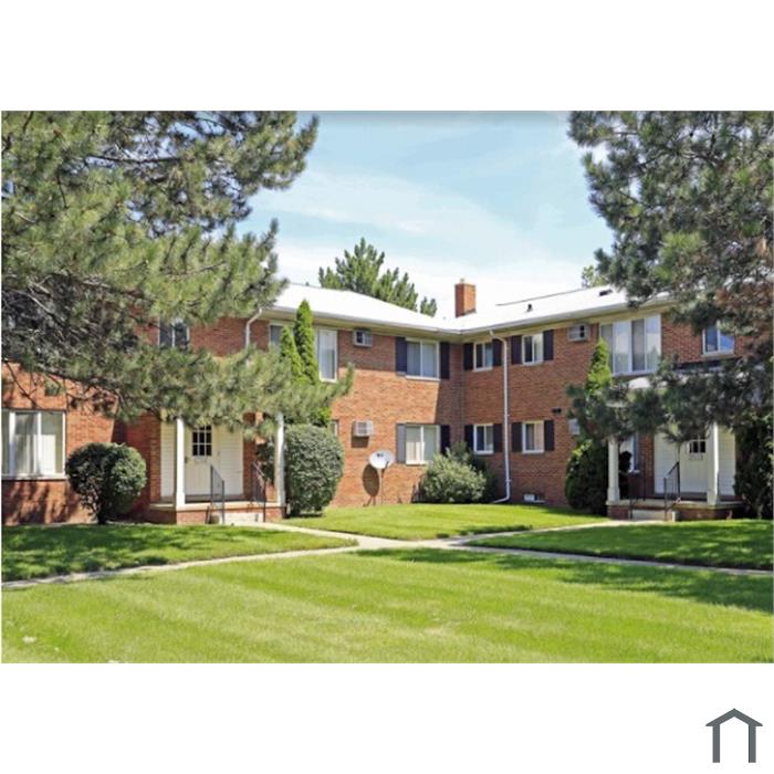 27700 Stephenson Hwy