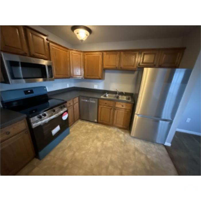 5590 Lapeer Rd