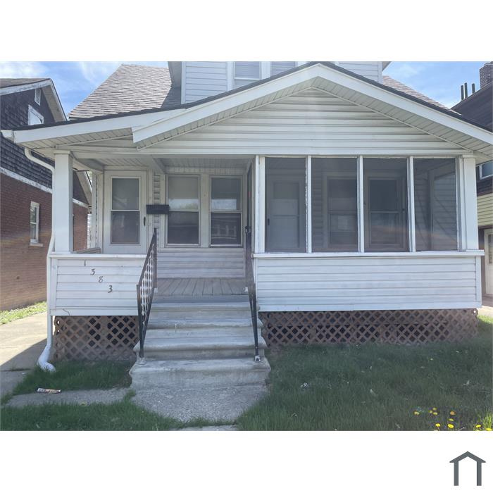 1383 Morris Ave