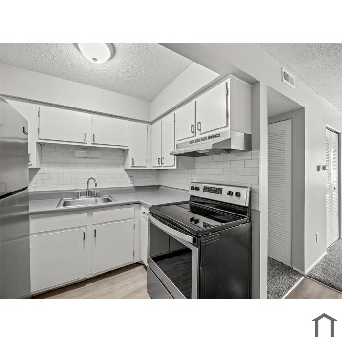 Westgrove Apartments