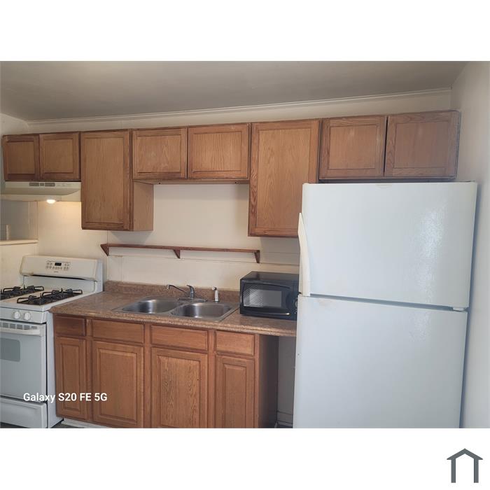 31827 Bay Ct