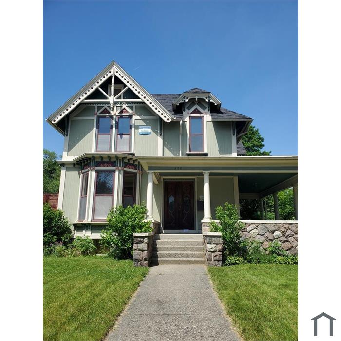 206 S. Huron St. 