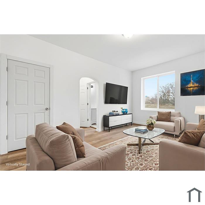 Bright & Renovated Apartment Studio with Modern Finishes