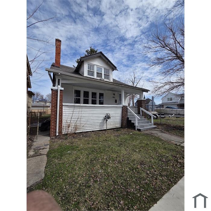204 Philip St