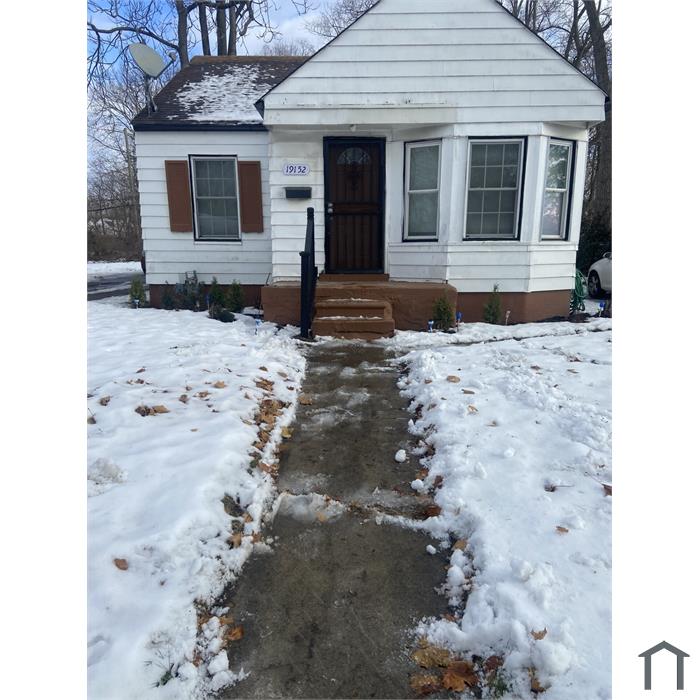 19152 Glastonbury Rd