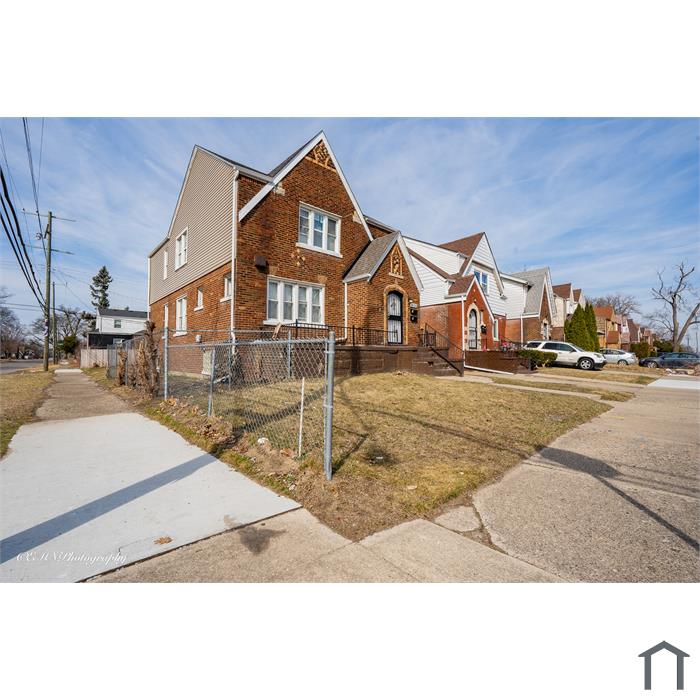 15005 Steel St