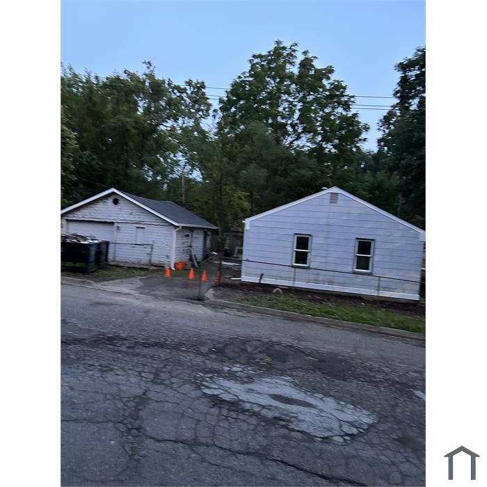 Oakland County, MI Rentals