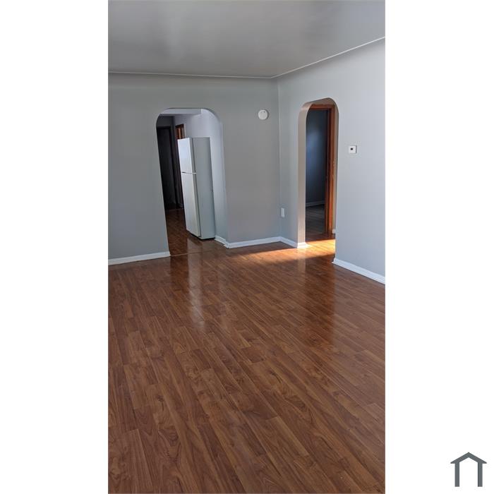 53 W Fairmount Ave