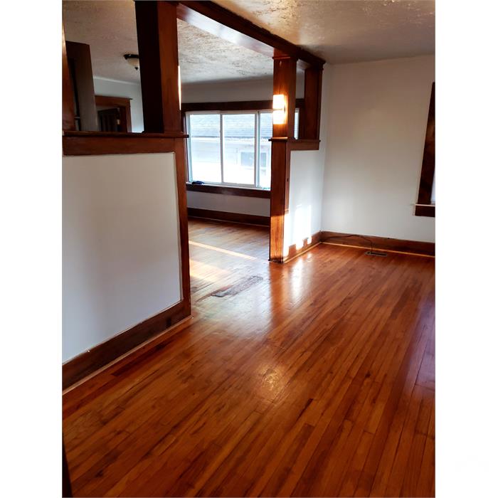 38 N Shirley St