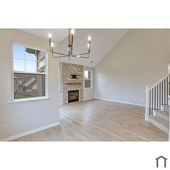 10024 Sunrise Dr