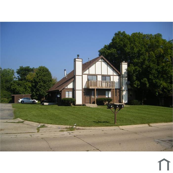 1099 River Valley Dr