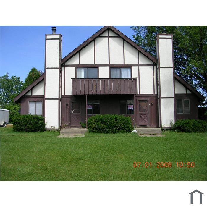 1099 River Valley Dr