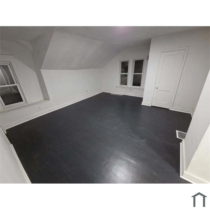 1702 Buchanan Ave SW