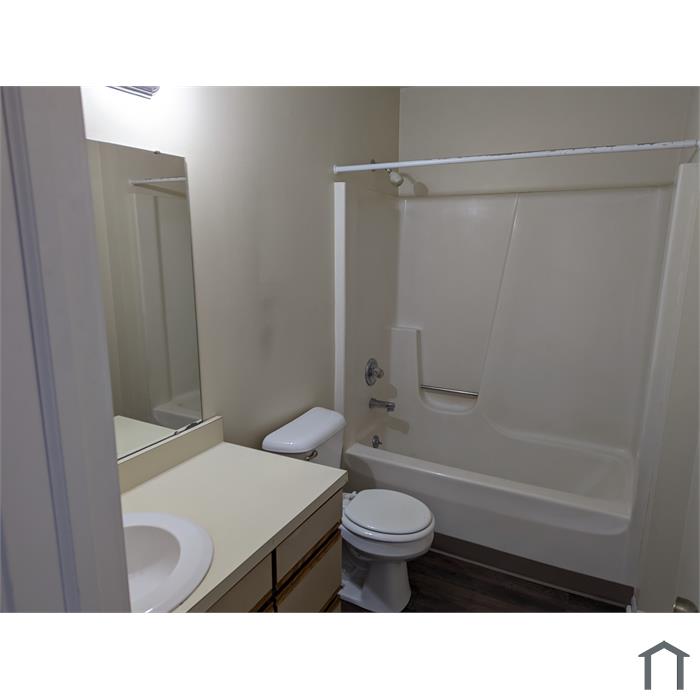 6063 In the Pines Dr SE