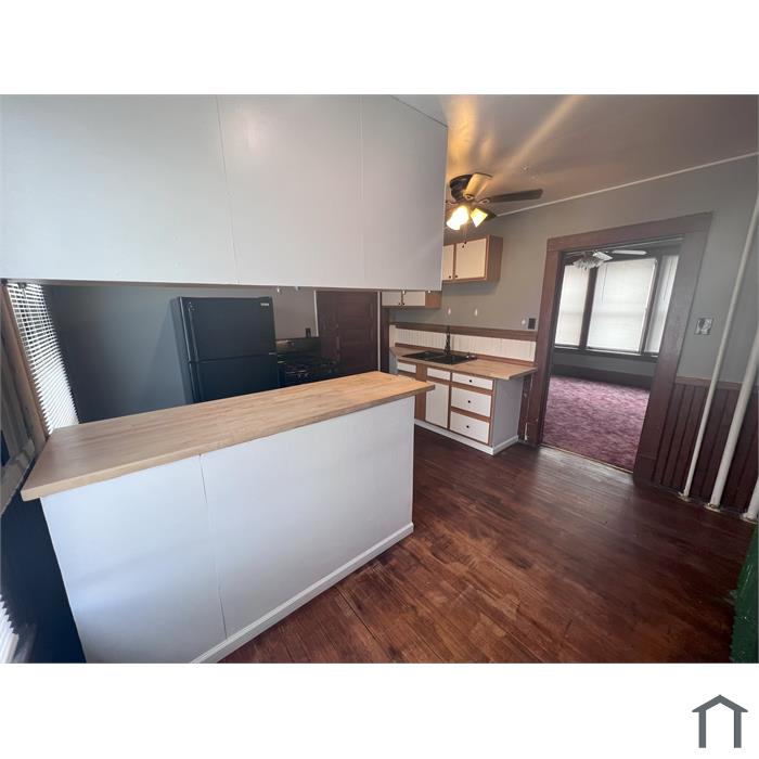 1001 Reaney Avenue East Unit 1