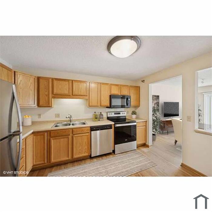 Lakewood Place Apartments