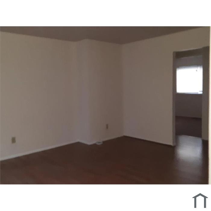 1025 Shackelford Rd