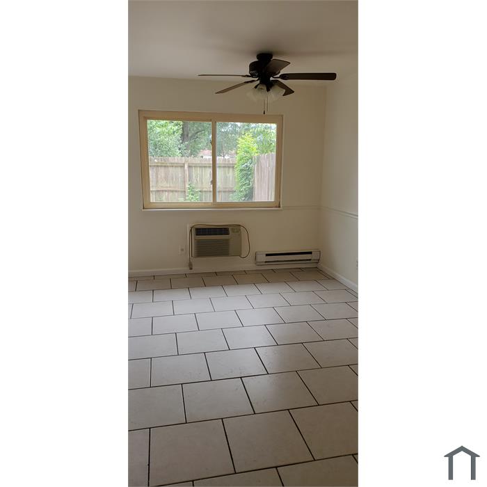 3 Bedroom Townhouse (Condo) 7407 Hazelcrest Dr in Hazelwood, MO